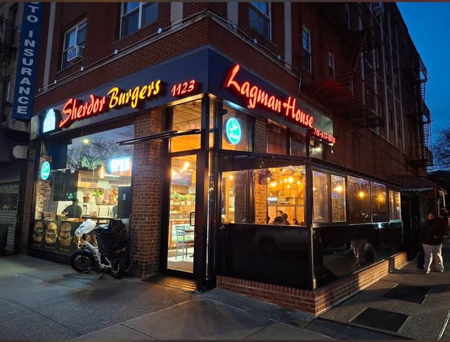 Sherdor Burgers & Sausages